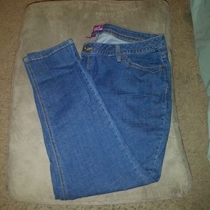 Loop 18 Juniors Plus Skinny Jeans